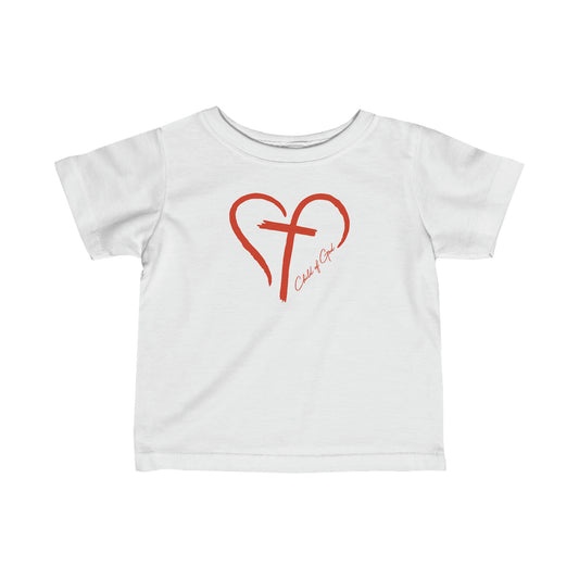 Camiseta infantil de jérsei fina com coração e cruz