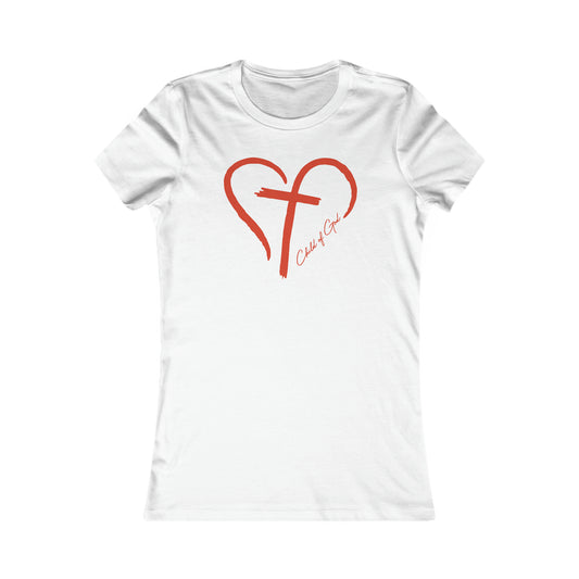 Camiseta favorita das mulheres com coração e cruz